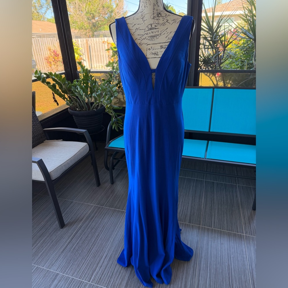 Elegant Lined Blue Evening Gown size 8 NWOT
